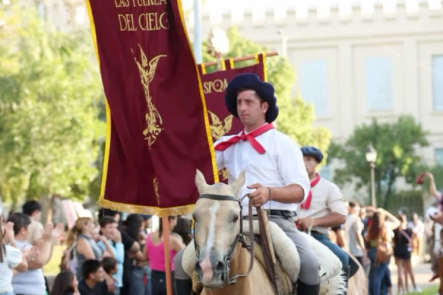 Cr&eacute;dito: Instagram LLA Diamante