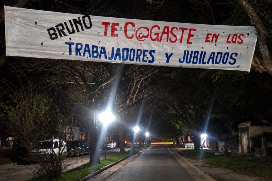 Al legislador y ex intendente Sarubi se le cuestionan sus votos a favor de la reforma previsional y OSER.