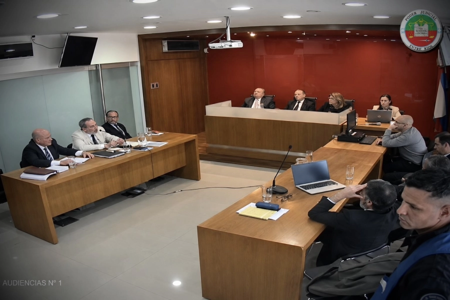 La audiencia pudo seguirse en vivo por YouTube
