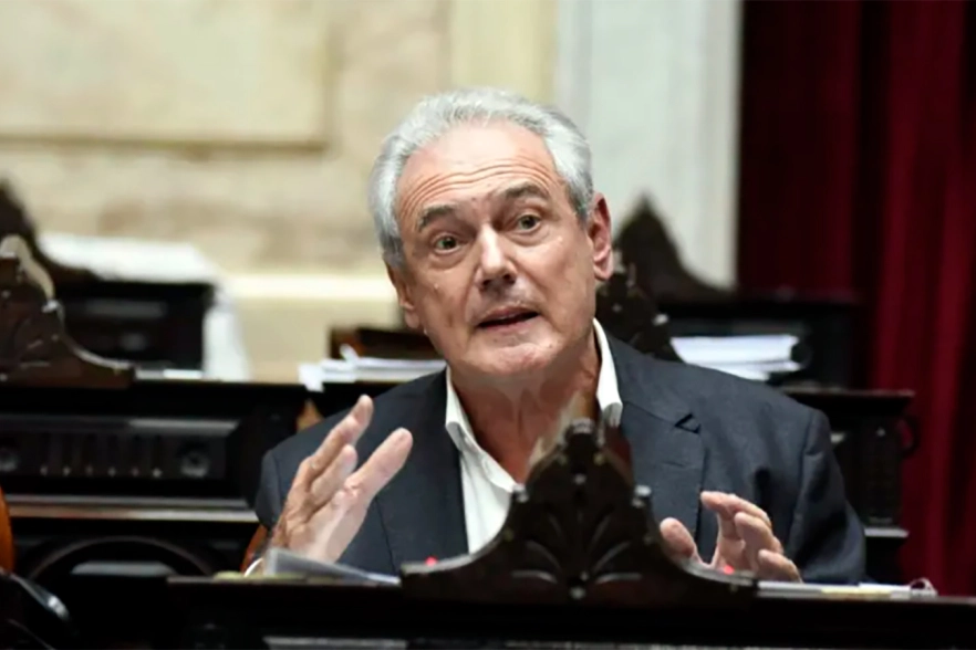 El radicalismo espera no ir a la cola en la lista de Juntos y LLA