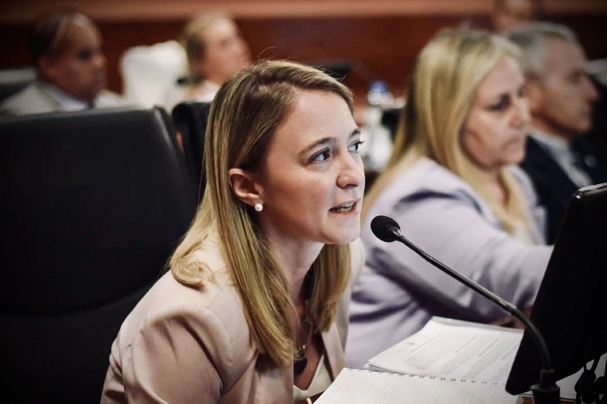 Andrea Zoff, diputada provincial (PJ - M&aacute;s para Entre R&iacute;os).