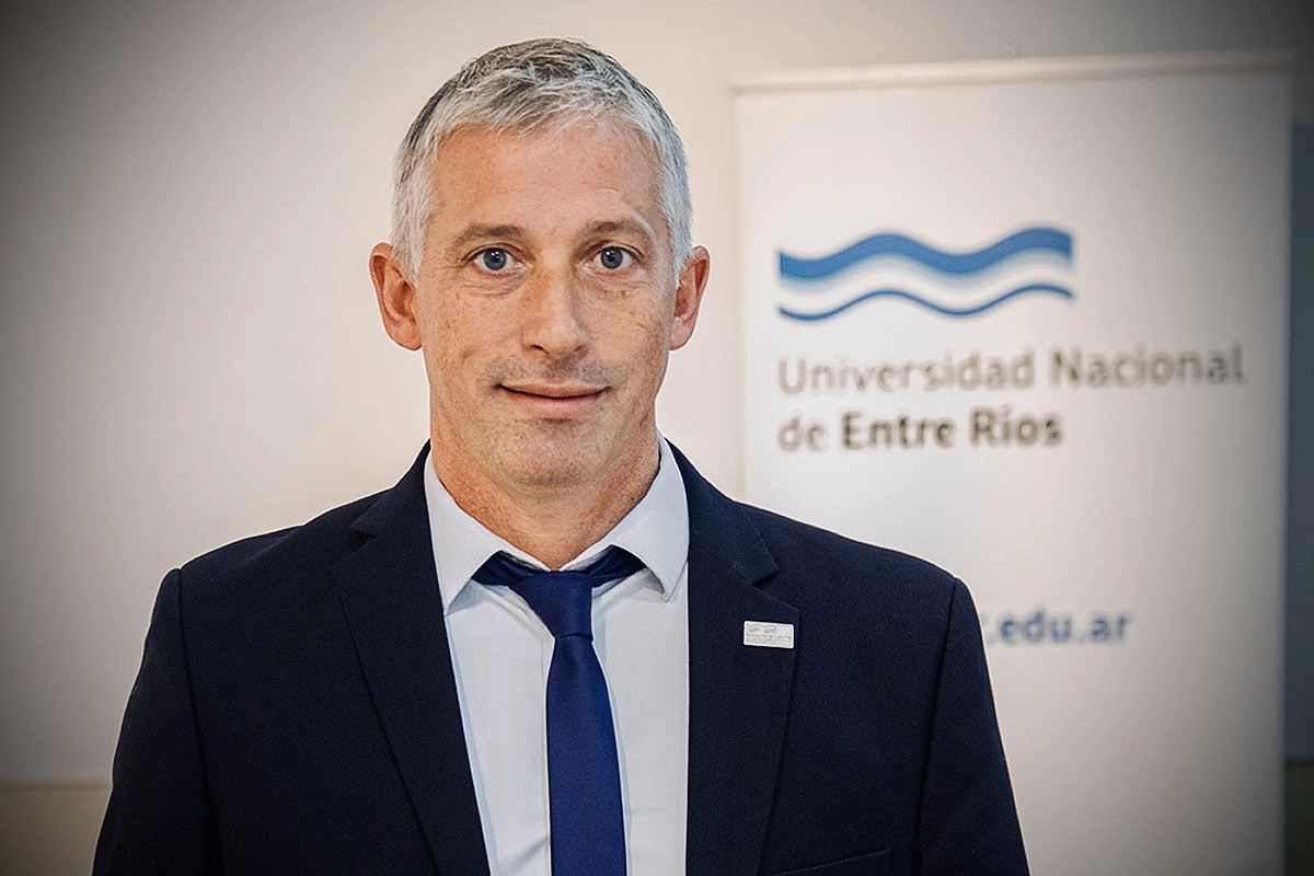 Juan Manuel Arbelo fue electo rector de la UNER por amplia mayor&iacute;a.