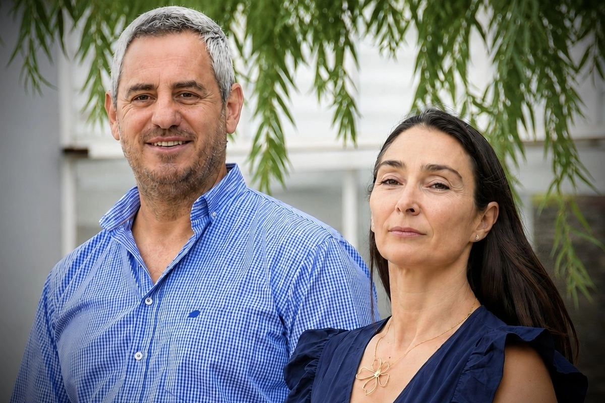 El intendente Jos&eacute; Luis Walser y su esposa Gimena Bordet.